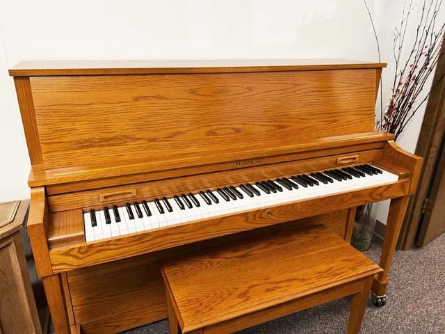 Baldwin Hamilton Professional Upright Piano Oak - Piano Warehouse of  Indianapolis